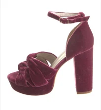 RAYE NWOB Giselle Velvet Platform Heels In Rose Size 7