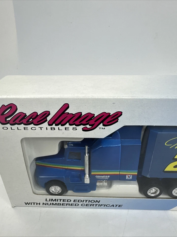 CORGI Race Image 1994 Limited Edn 1/64 JEFF GORDON DUPONT Transporter MiB - Image 2 of 4