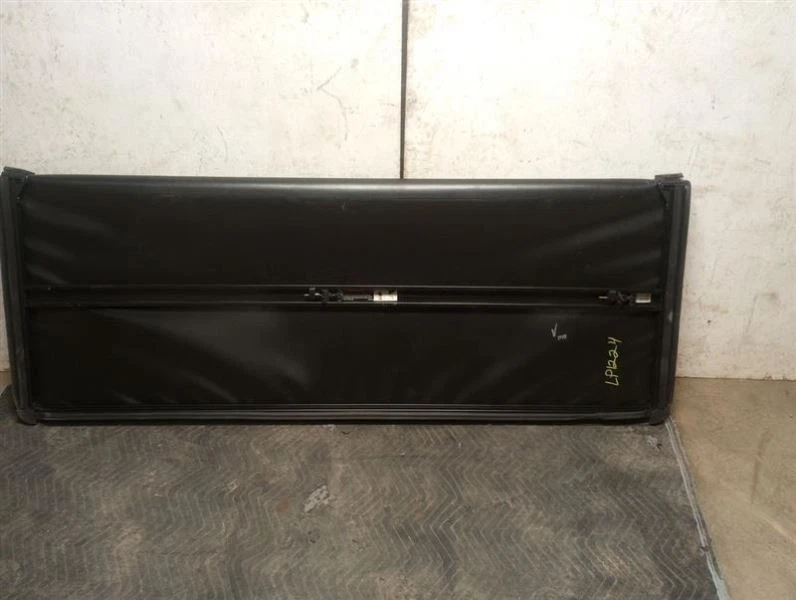 Cubierta Tonneau triple de 6' para 2109 Ram 1500 2794732 Foto 2 de 4