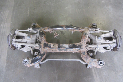 BMW X5 X6 E70 E71 F15  F16 Achse Hinterachse Hinterachsträger Achsschenkel