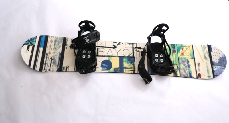 K2 Raygun Snowboard 157 Wide with K2 bindings