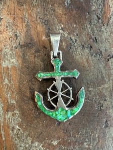 Sterling Silver 950 Cardenas Taxco Anchor captain green fire opal inlay pendant