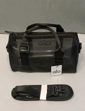 Alo Yoga Lightweight Mini Duffle Bag – Black Mesh Tote Handbag for Gym & Travel