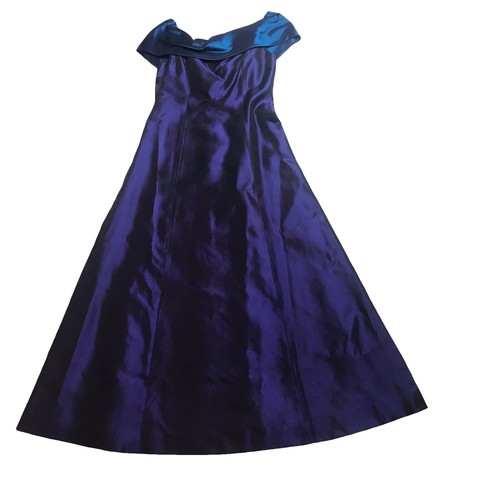 green emerald velvet dress Evan-Picone Black Cocktail Dress main image 1