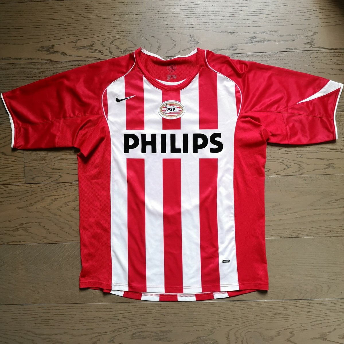 PSV Eindhoven 2004 2005 home Nike Size XL vintage football shirt