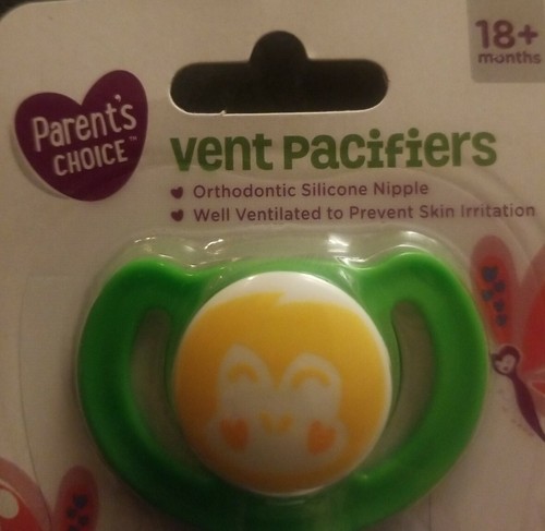 Parent's Choice Vented Pacifiers (2 Pack) 18 Months Vented To Prevent Irritation - Picture 2 of 3