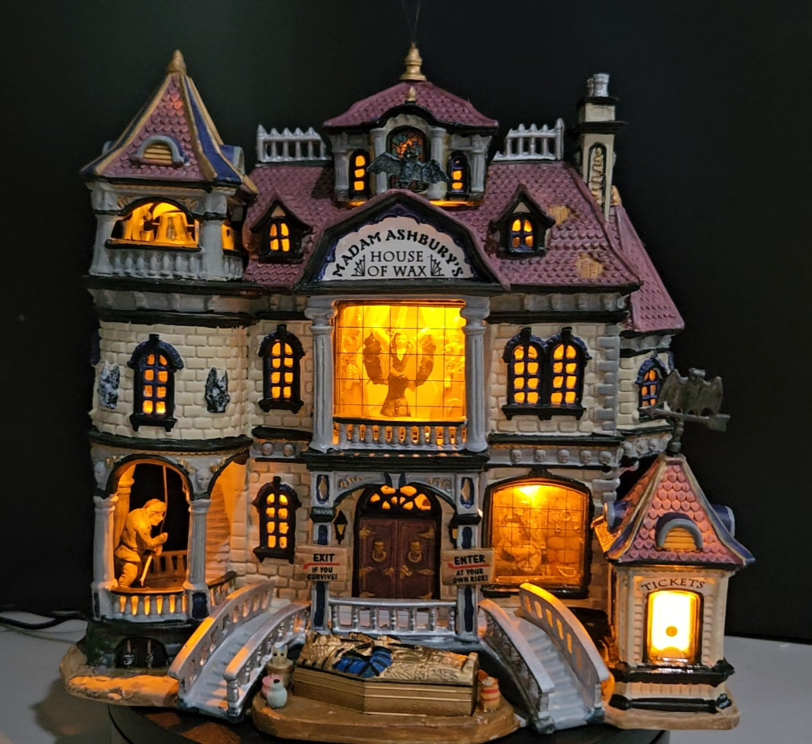 Lemax Spooky Town MADAM ASHBURY'S HOUSE OF WAX #35784 • RETIRED