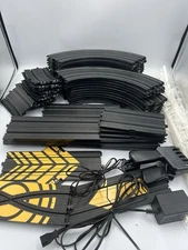 Big Lot of 1997 Life-Like HO Scale Slot Car Track Racing Set & 2 Cars Works