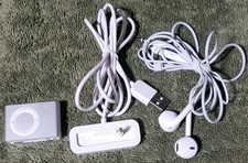 Apple iPod Shuffle 2nd Generation A1204 1GB Silver w/ OEM Charging Dock, Tested