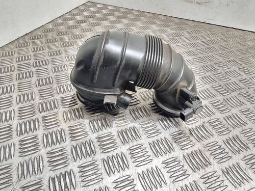 Mercedes-Benz E W212 2014 Diesel 125kW Ansaugrohr Ansaugschlauch Turbolader