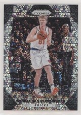 2017-18 Panini Prizm Fast Break Prizm Mindaugas Kuzminskas #277 fm0
