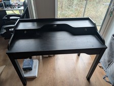Computer Desk With Lockable drawers
