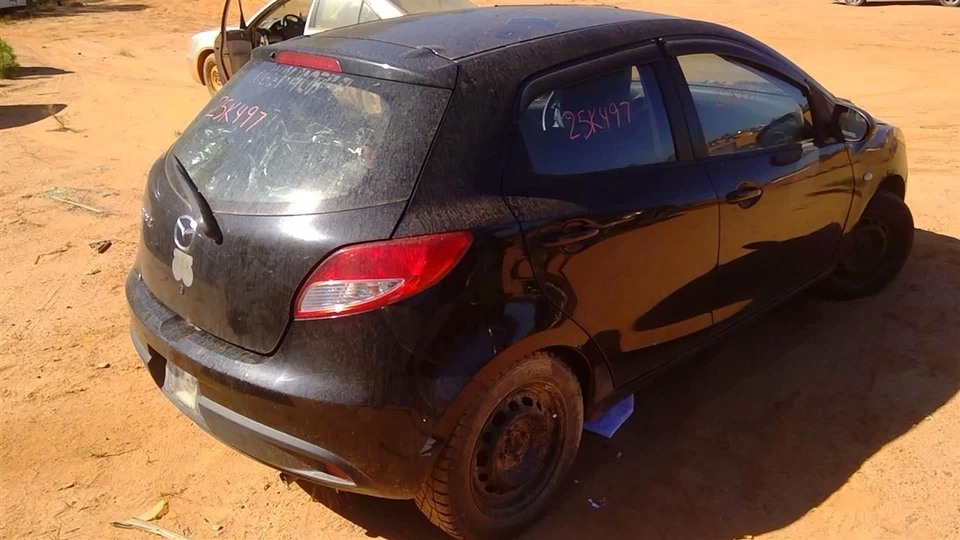 Passenger Right Front Door Electric Fits 11-14 MAZDA 2 260182 - Image 4 of 4