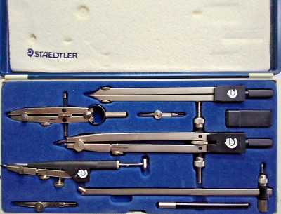 STAEDTLER, PRÄZISIONSKOMPASSDOSE; METALL, made in GERMANY; sehr guter Zustand.