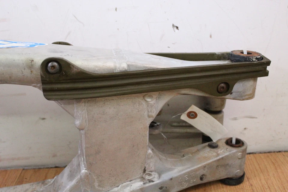 Yamaha YZ250 1994 basculante/enlace Foto 3 de 4