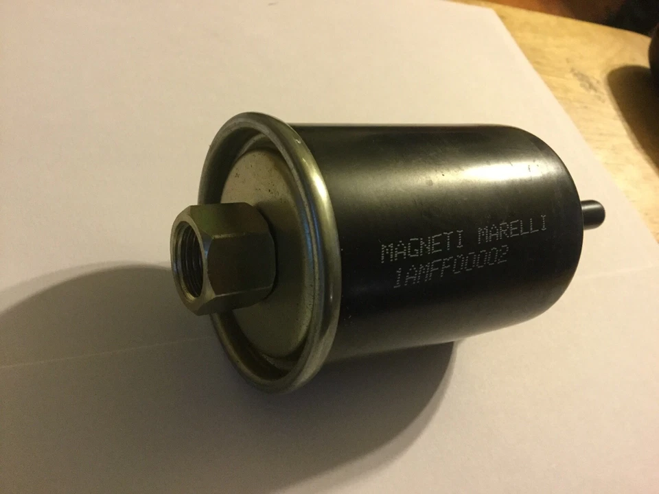 Filtro de combustible 92-07 GM Pontiac Chevy 2.2- 3.2- 3.6- 3.8- 4.6- 5.3- 5.7 ¡Envío gratuito!! Foto 2 de 3