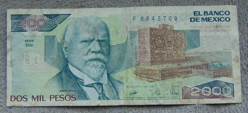 Geldscheine, Banknoten, eine Banknote über 2000 PESOS, 1989 Jahr, MEXICO!