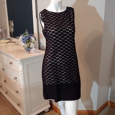 Womens size 8 Wallis short sleeve sweater dress black/white