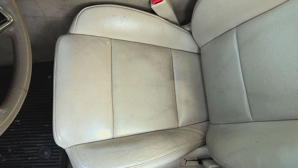 15 CADILLAC CTS Sdn Seat Opt Aq9 (luxury)DRIVER SIDE FRONT SEAT — 第 2/4 张图片