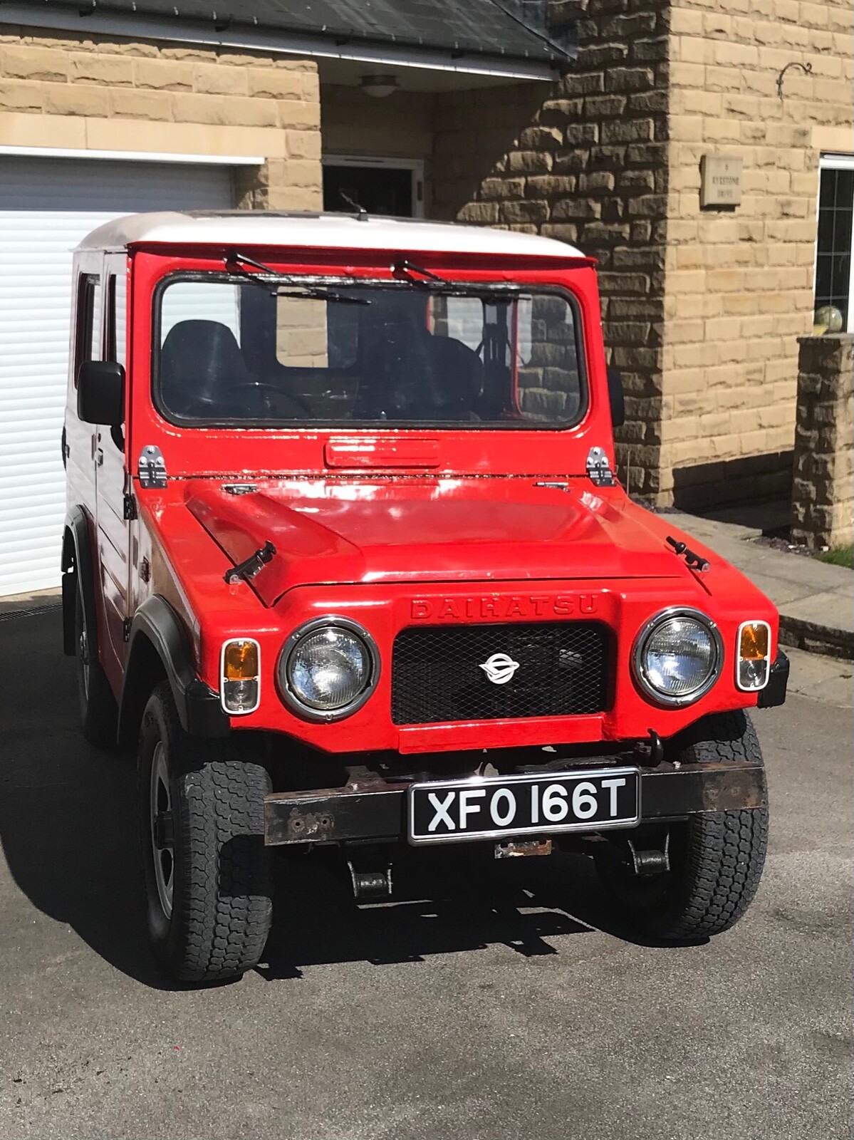 Image 01 - Daihatsu Taft F20 1979 1.6 Petrol