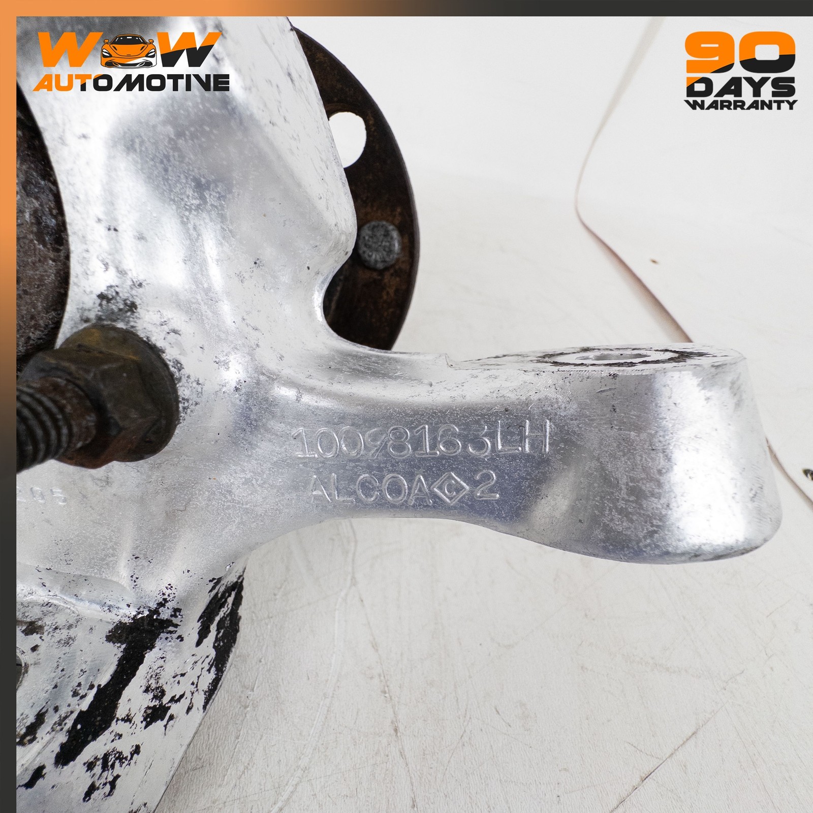 91-96 CHEVROLET CORVETTE C4 FRONT LEFT DRIVER SIDE STEERING KNUCKLE OEM