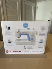 Singer Simple 3221 Sewing Machine BRAND NEW SEALED