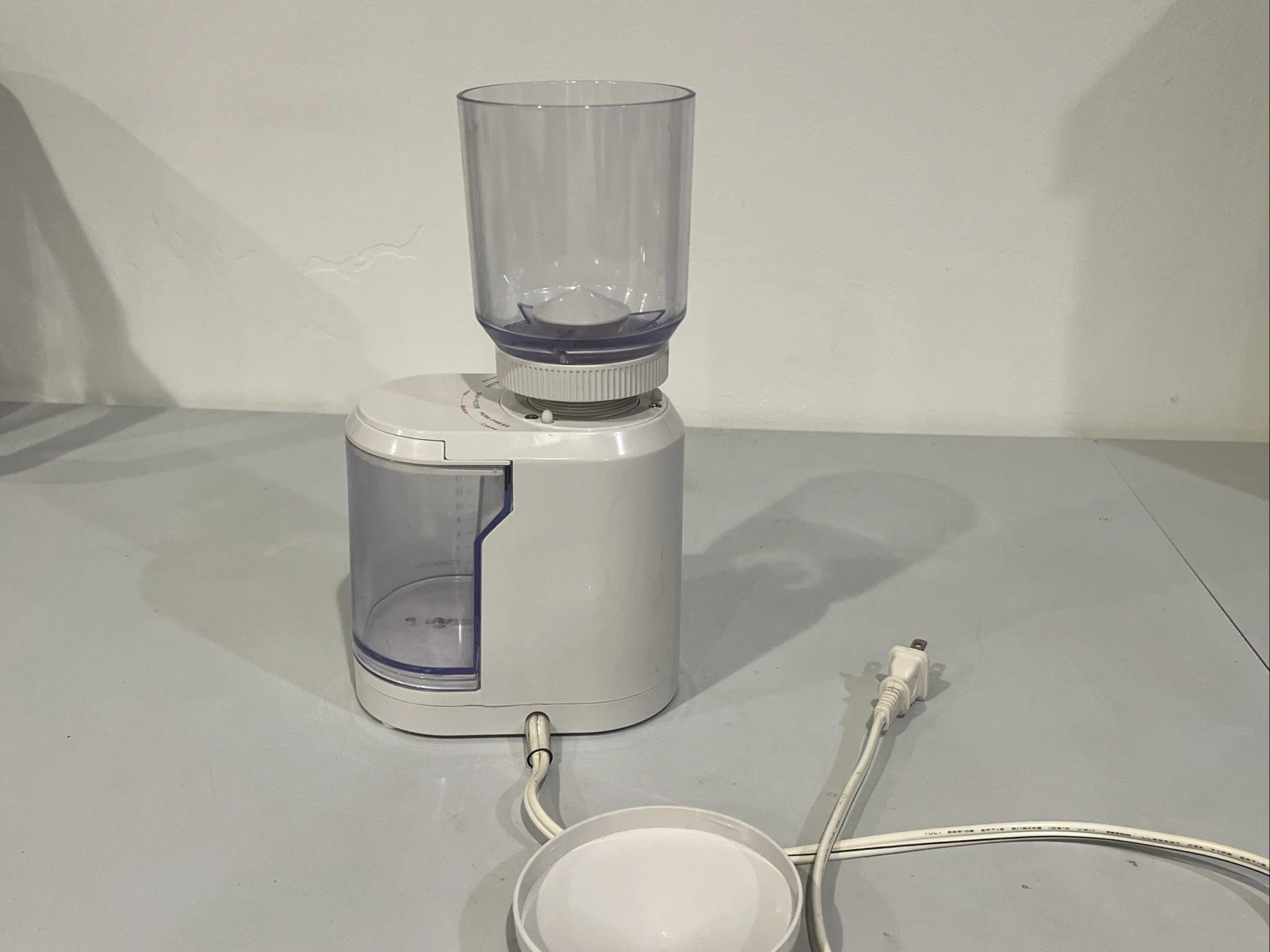 DeLonghi DCG-4T Espresso Coffee Burr Mill Grinder w/Timer & Nuts Spices Tested