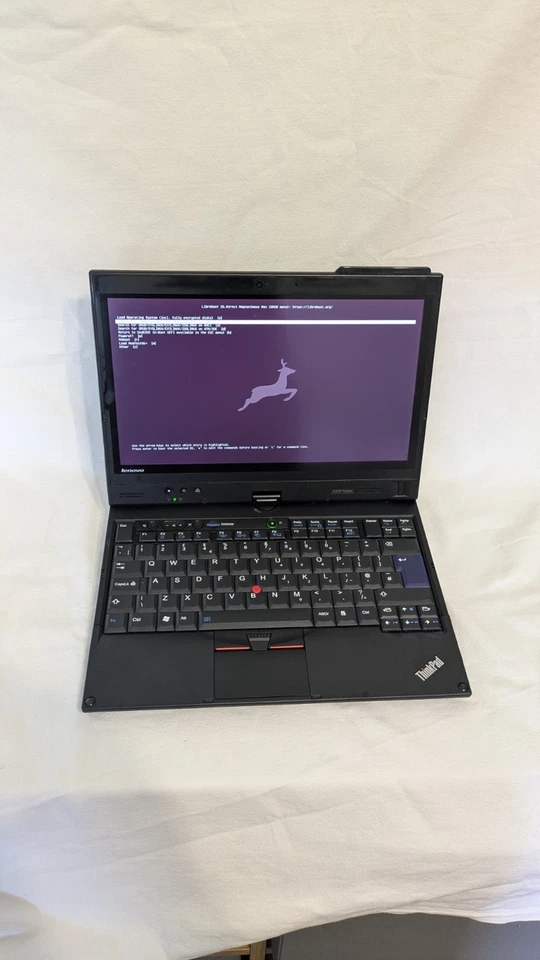 Lenovo Thinkpad x220 LIBREBOOT i5 4gb ram 120gb ssd win10 laptop, photo 1 of 5