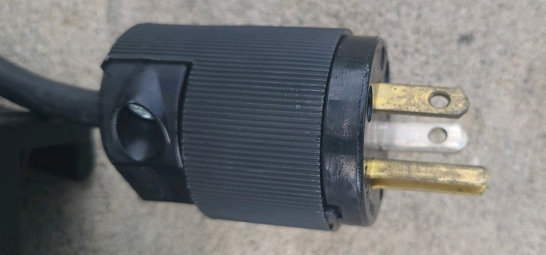 ETC Source 4 HID 36 Degree Leko Lighting Fixture (good condition)