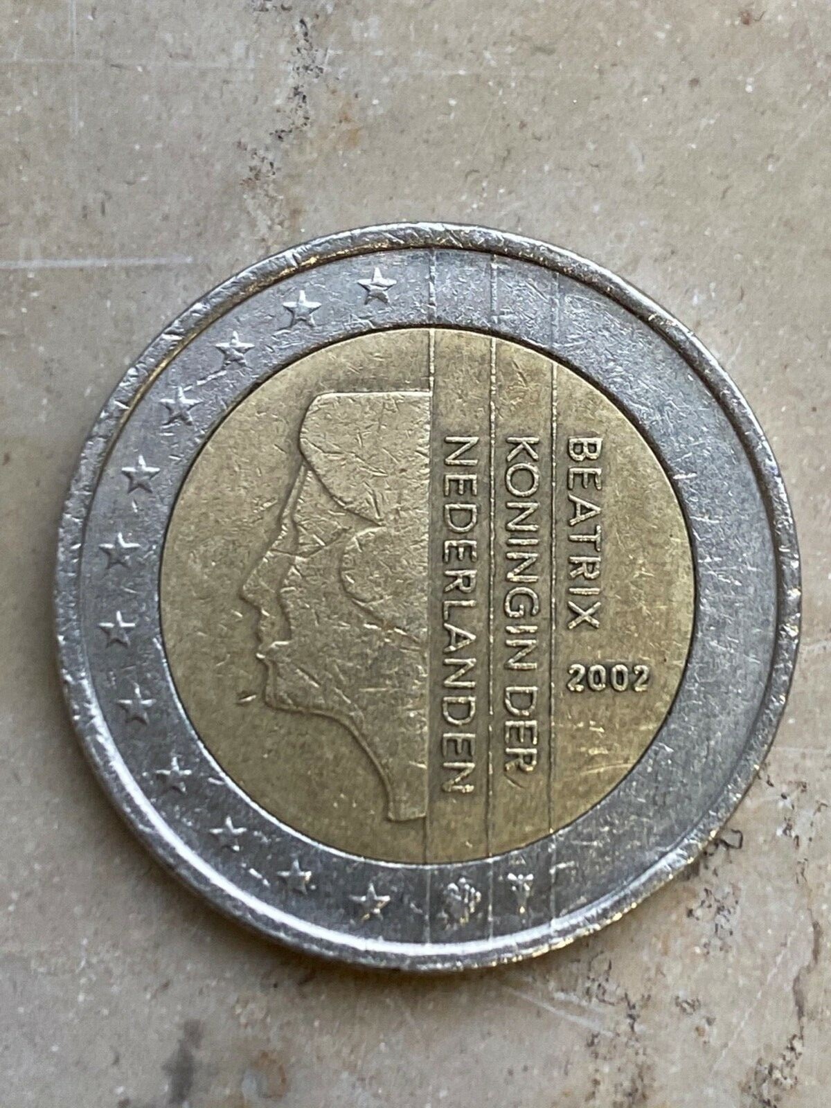Piece 2 Euros Beatrix Koningin Der Nederlanden 2002