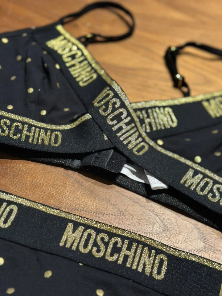 Moschino золотой ленты логотип напечатано бюстгальтер и стринги комплект в черный размер 2 Великобритании 10 - Изображение 3 из 4