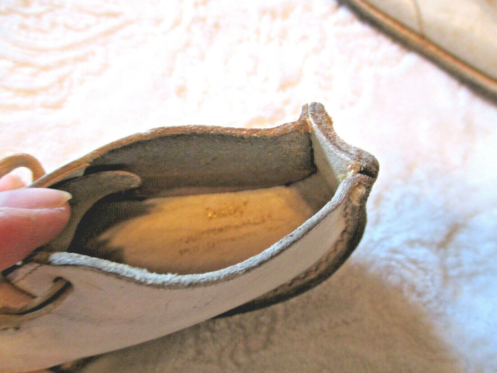 Picture 8 of 9