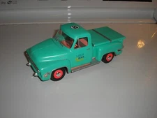 Vintage 1953 Ford Pickup Delivery Truck Muscle Car for parts or restore