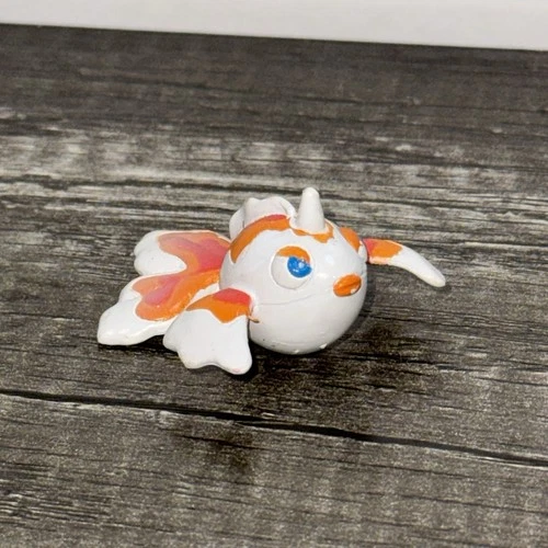 TOMY Vintage 1999 Nintendo Pokemon Goldeen PVC Figure Auldey