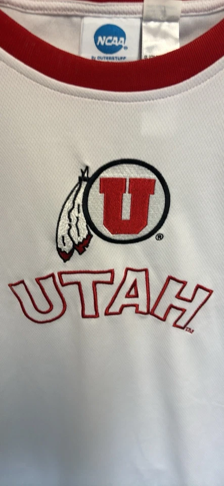 University Of Utah Utes Youth XXL Short Sleeve Top Drum Feather Logo Shirt Poly - Image 2 of 4