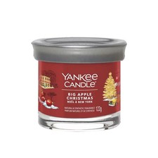 Yankee Candle Big Apple Christmas Signature Small Soy Wax Tumbler