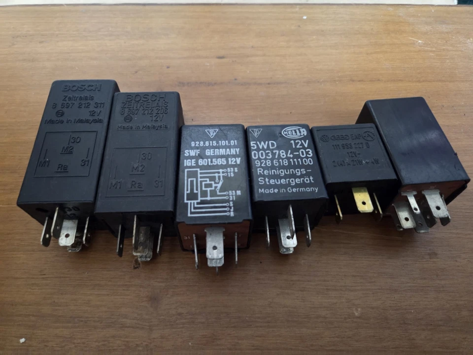 STOCK RELÉ AUTO PORSCHE 911 964 (6 PEZZI) AUTO D'EPOCA  - Immagine 2 di 3