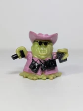 1993 Vivid Imaginations Seven Towns P.E.T. Aliens Tex 1.25" Mini Figure