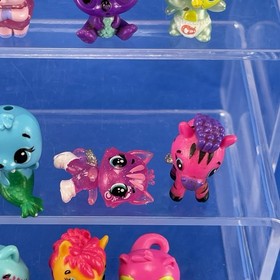 Hatchimals Hatchlings Colleggtibles Mini Figures Lot of 27 - No Duplicates