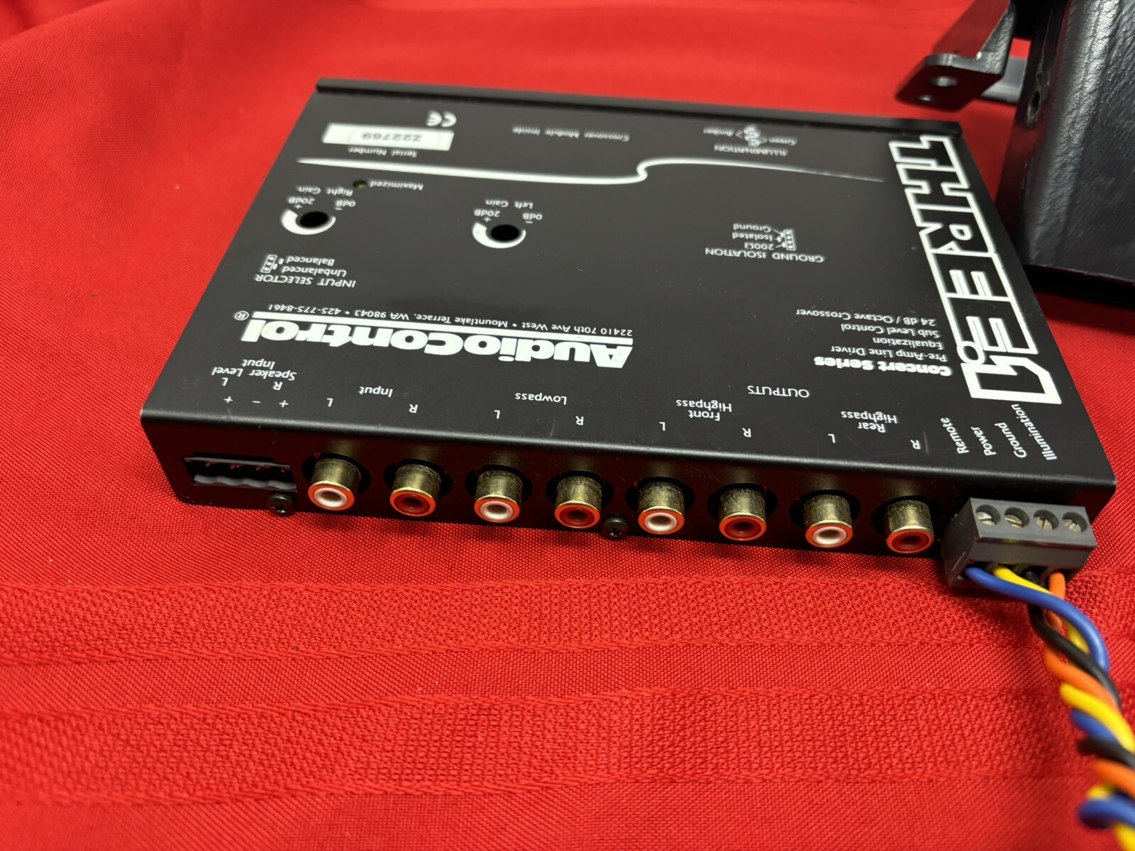 AudioControl THREE.1 In Dash PreAmp Equalizer Crossover Sub Control