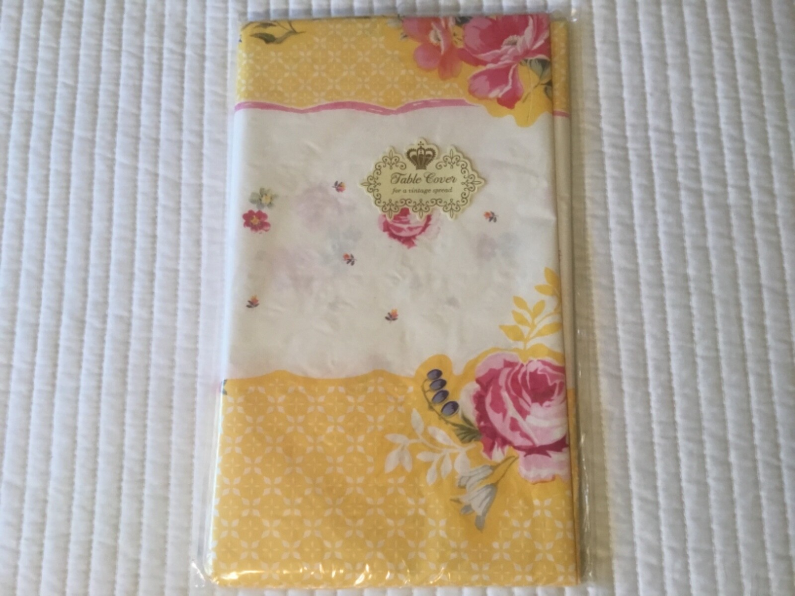 Talking Tables Ltd London TRULY SCRUMPTIOUS Vintage Style Table Cover NEW w/Tags