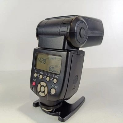 Yongnuo YN560 IV Digital Speedlite Flash Unit Universal Flashgun Camera Flash  - Image 1 of 4