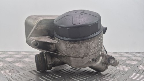 BMW 1 E81 130i  N52B30  Ölkühler 7525333 Benzin 190kW PFF13950