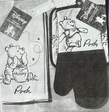 DISNEY Winnie The Pooh Kitchen OVEN MITTS  DISH TOWELS Linen Set 4-Piece  