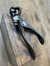 pince à avoyer outils anciens old tools Réf  n°26/1347