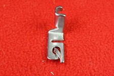 Piedino da cucito orlo largo per Pfaff 93/96/97/130/207/209/213/260/262/360/362 e molto altro