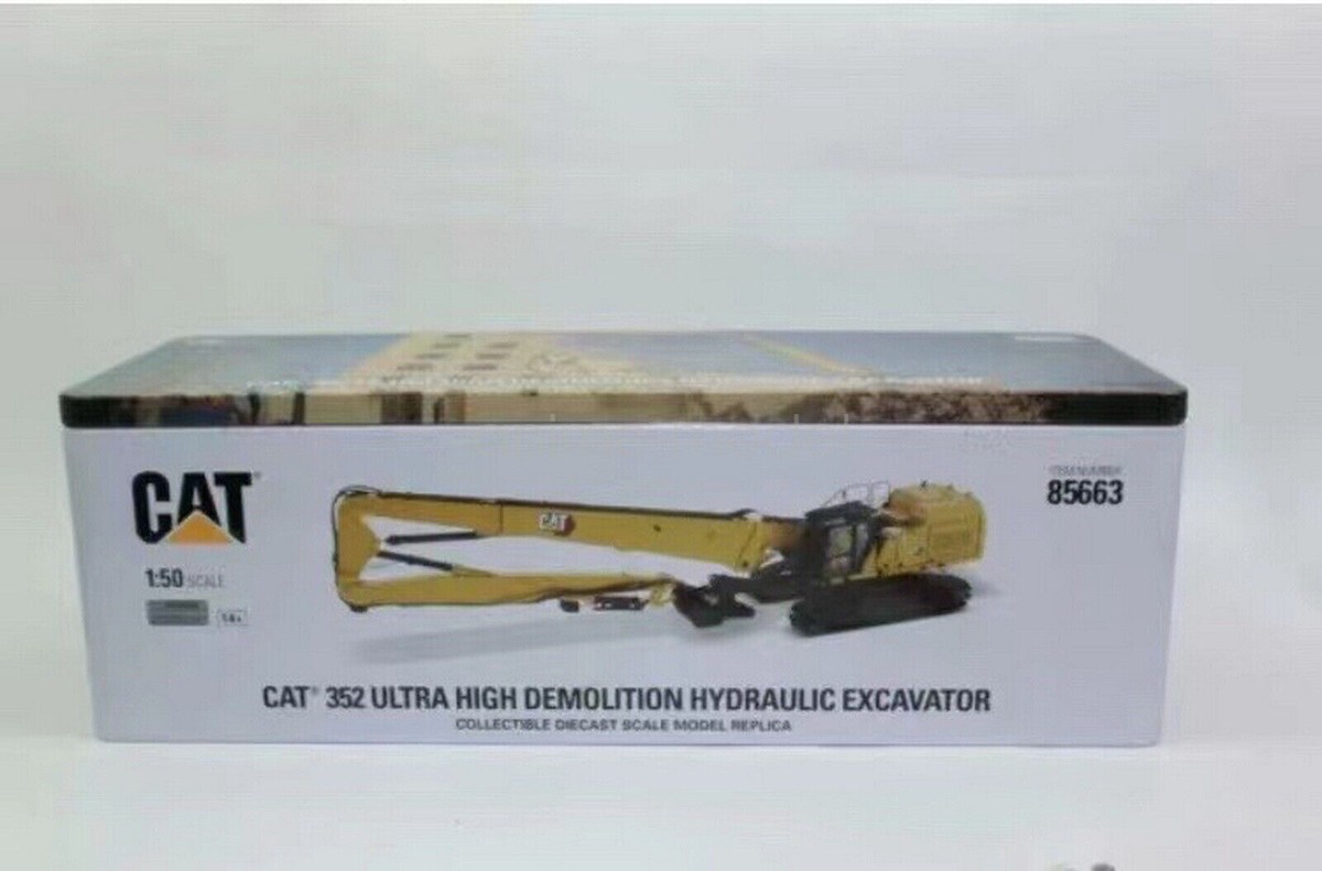 DM 1/50 Cat 352 Ultra High Demolition Hydraulic Excavator Diecast
