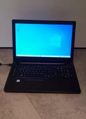 Lenovo Ideapad 300-15ISK - Core i7 - 500GB HDD - Windows 10 - Notebook/ Laptop