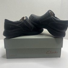 Clarks Artisan Certina Pure Women's 6 M Black Leather Comfort Loafers NIB