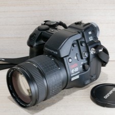 Olympus CAMEDIA E-10 4.0MP Digital Camera *UNTESTED* Tacky Grip